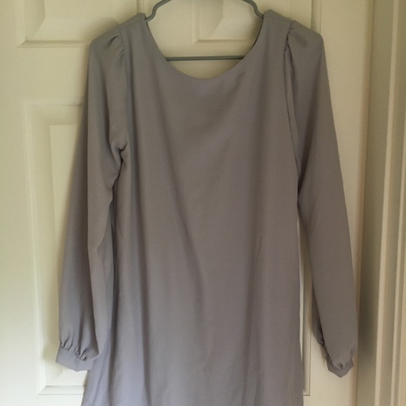 NWOT Lulus grey long sleeve dress. - Picture 3 of 6